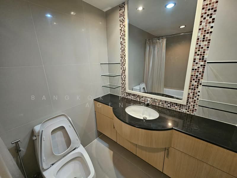 Las Colinas, Bangkok, Sukhumvit 21 Road, Khlongtoei Nua, Watthana, Bangkok, 2 Bedrooms, 100 sqm, Condo For Rent, by BANGKOK PROPERTY AGENTS, 500212957 - DDproperty.com