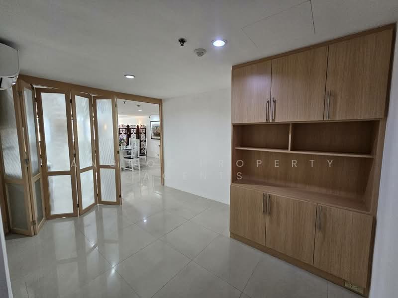 Las Colinas, Bangkok, Sukhumvit 21 Road, Khlongtoei Nua, Watthana, Bangkok, 3 Bedrooms, 166 sqm, Condo For Rent, by BANGKOK PROPERTY AGENTS, 500212972 - DDproperty.com
