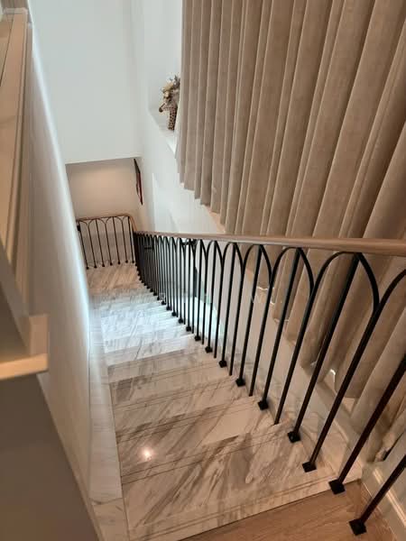 28 Chidlom, Bangkok, 28 Chit Lom Alley, Lumphini, Pathum Wan, Bangkok, 1 Bedroom, 54 sqm, Condo For Rent, by Virin W., 500212991 - DDproperty.com