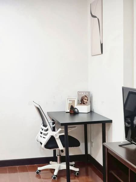 2-Storey Single House, Huai Khwang Area, Near KIS and SISB International Schools, Bangkok, Huai Khwang, Huai Khwang, Bangkok, 6 Bedrooms, 280 sqm, Single Detached House For Rent, by LINE @firststep, 500213005 - DDproperty.com