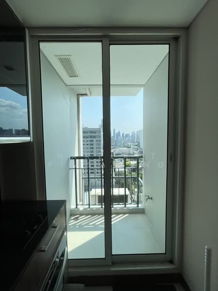 Ivy Thonglor, Bangkok, 889 Thonglor Road, Khlong Tan Nua, Watthana, Bangkok, Studio, 35 sqm, Condo For Rent, by Nareerat Pimsawang, 500213008 - DDproperty.com