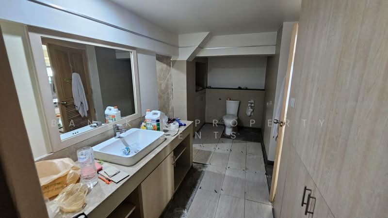 The Emporio Place : ดิ เอ็มโพริโอ เพลส, กรุงเทพ, 93 ซอยสุขุมวิท 24 ถนนสุุขุมวิท, คลองตัน, คลองเตย, กรุงเทพ, 75 ตร.ม., คอนโด ให้เช่า, โดย BANGKOK PROPERTY AGENTS, 500213013 - DDproperty.com