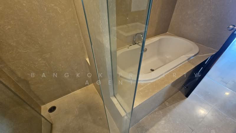 The Madison, Bangkok, Sukhumvit 41, Khlong Tan Nua, Watthana, Bangkok, 2 Bedrooms, 150 sqm, Condo For Rent, by BANGKOK PROPERTY AGENTS, 500213026 - DDproperty.com