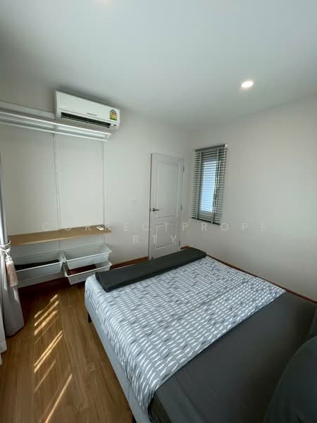 Centro Bangna-Wongwean, Bangkok, Kanchanaphisek Road, Dok Mai, Prawet, Bangkok, 4 Bedrooms, 200 sqm, Single Detached House For Rent, by CorrectProperty, 500213032 - DDproperty.com