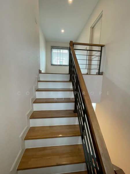 Centro Bangna-Wongwean : เซ็นโทร บางนา-วงแหวน, กรุงเทพ, ถนนกาญจนาภิเษก, ดอกไม้, ประเวศ, กรุงเทพ, 200 ตร.ม., บ้านเดี่ยว ให้เช่า, โดย CorrectProperty, 500213032 - DDproperty.com