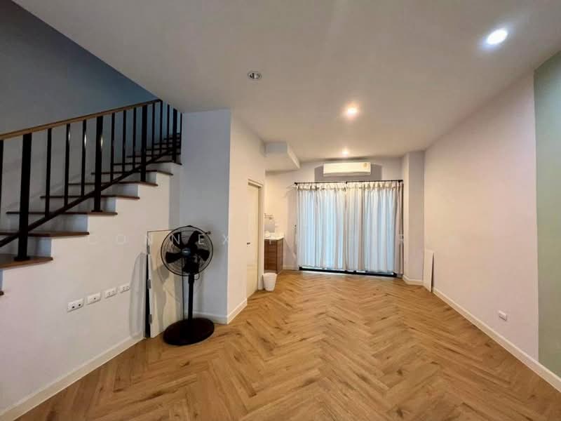 Baan Klang Muang The Edition Rama 9-Pattanakarn, Bangkok, Motorway Road, Prawet, Prawet, Bangkok, 3 Bedrooms, 152 sqm, Townhouse For Sale, by Connex Property, 500213038 - DDproperty.com