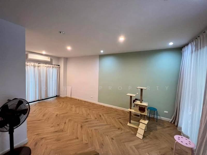 Baan Klang Muang The Edition Rama 9-Pattanakarn, Bangkok, Motorway Road, Prawet, Prawet, Bangkok, 3 Bedrooms, 152 sqm, Townhouse For Sale, by Connex Property, 500213038 - DDproperty.com