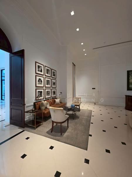 98 Wireless, Bangkok, 98 Wireless Road, Lumphini, Pathum Wan, Bangkok, 2 Bedrooms, 121 sqm, Condo For Sale, by Kanchana Praneewong, 500213048 - DDproperty.com