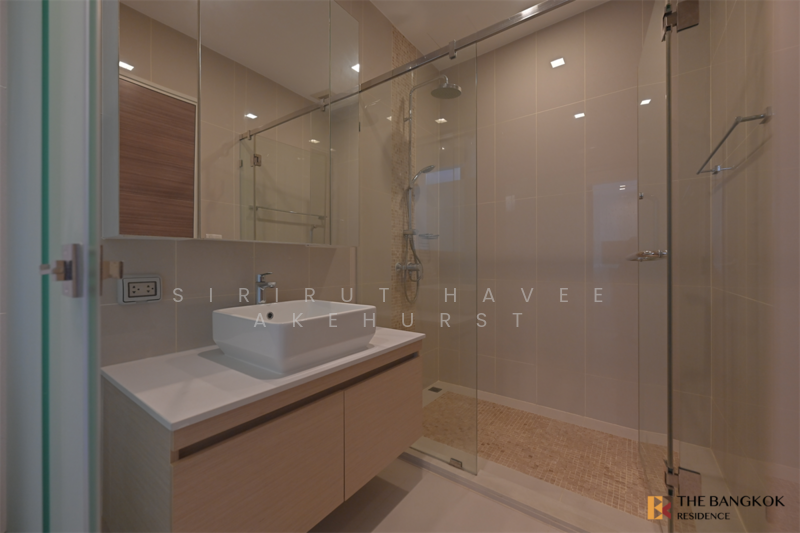 Q Asoke, Bangkok, 1678 Petchaburi Road, Makkasan, Ratchathewi, Bangkok, 1 Bedroom, 38 sqm, Condo For Sale, by Sirirut Havee Akehurst, 500213069 - DDproperty.com