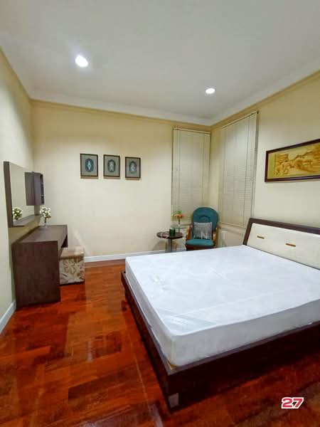 Narasiri Sathorn-Wongwaen, Bangkok, Soi Narasiri Sathorn - Wongwaen, Lak Song, Bang Khae, Bangkok, 4 Bedrooms, 420 sqm, Single Detached House For Sale, by NR AGENT, 500213093 - DDproperty.com