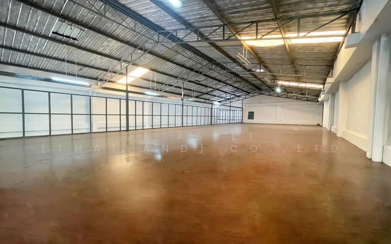 For Sale - ขายด่วน โกดัง 4 ชั้น บางพลี จ.สมุทรปราการ พื้นที่สีเหลือง, Samut Prakan