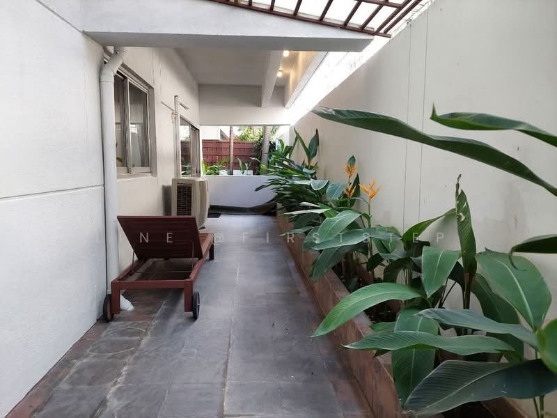 Esmeralda Apartments : เอสเมอรัลด้า อพาร์ทเม้นท์, กรุงเทพ, ซอยงามดูพลี ถนนพระราม 4, ทุ่งมหาเมฆ, สาทร, กรุงเทพ, 250 ตร.ม., คอนโด ให้เช่า, โดย LINE @firststep, 500213124 - DDproperty.com