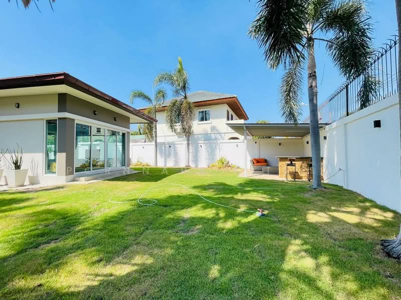 4 Bedrooms Single-Storey House for Sale, Chon Buri (Pattaya), Huai Yai, Bang Lamung (Pattaya), Chon Buri (Pattaya), 4 Bedrooms, 215 sqm, Single Detached House For Sale, by Pornnapa Titloi, 500213131 - DDproperty.com