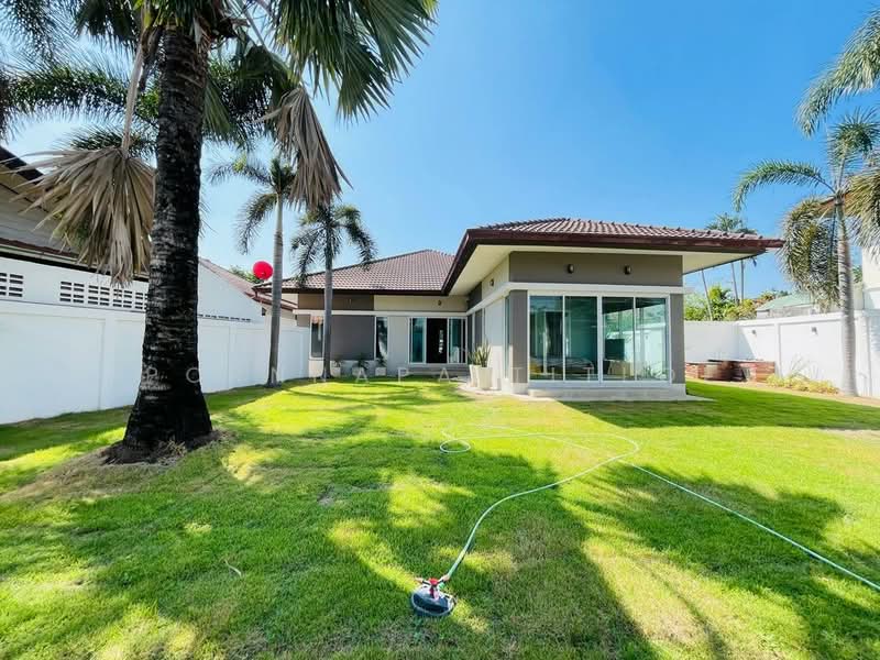 4 Bedrooms Single-Storey House for Sale, Chon Buri (Pattaya), Huai Yai, Bang Lamung (Pattaya), Chon Buri (Pattaya), 4 Bedrooms, 215 sqm, Single Detached House For Sale, by Pornnapa Titloi, 500213131 - DDproperty.com