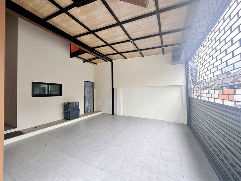 For sale house 2 bedrooms at The Maple, Chon Buri (Pattaya), Huai Yai, Bang Lamung (Pattaya), Chon Buri (Pattaya), 2 Bedrooms, 212 sqm, Single Detached House For Sale, by Pornnapa Titloi, 500213140 - DDproperty.com