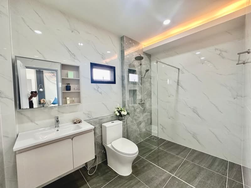 บ้านเดี่ยวขนาดใหญ่ในโครงการ Central Park 5 Pattaya, ชลบุรี, หนองปรือ, บางละมุง, ชลบุรี, 360 ตร.ม., บ้านเดี่ยว ขาย, โดย Pornnapa Titloi, 500213144 - DDproperty.com