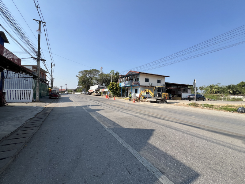 For Sale - Vacant land Mueang Nga, Lamphun – 4 Rai 3 Ngan 8 Sq.wah, great location nearby supper highway no.11, Lamphun