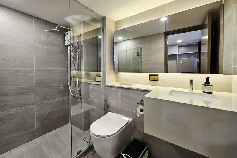 KnightsBridge Space Sukhumvit-Rama 4, Bangkok, Rama 4 Road, Phra Kanong, Khlong Toei, Bangkok, 1 Bedroom, 35 sqm, Condo For Rent, by RE PROPERTY CO.,LTD., 500213158 - DDproperty.com