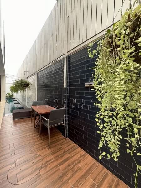 For Sale - 15 Gates, Bangkok