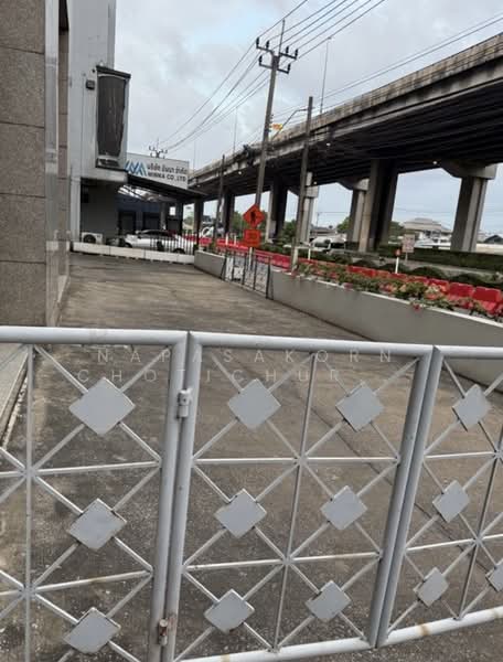 ให้เช่า - เจ้าของให้เช่าชั้น 1 อาคารพาณิชย์แถวตลิ่งชันริมถนนบรมราชชนนี 53-55, กรุงเทพ