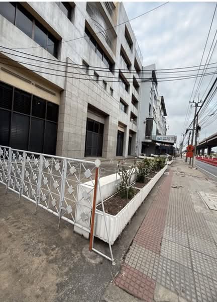 ให้เช่า - เจ้าของให้เช่าชั้น 1 อาคารพาณิชย์แถวตลิ่งชันริมถนนบรมราชชนนี 53-55, กรุงเทพ