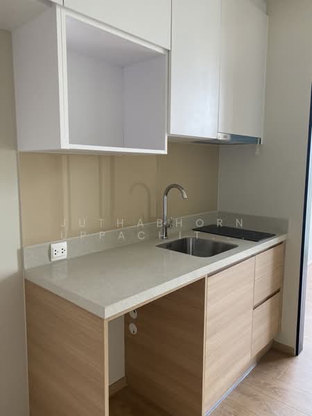 Noble Around Sukhumvit 33, Bangkok, 17 Soi Sukhumvit 33, Khlong Tan Nua, Watthana, Bangkok, 1 Bedroom, 27 sqm, Condo For Rent, by Juthabhorn Uppachit (Amy), 500213184 - DDproperty.com