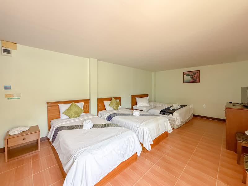 Beachfront hotel in Jomtien, Pattaya., Chon Buri (Pattaya), Nong Pru, Bang Lamung (Pattaya), Chon Buri (Pattaya), , 3,000 sqm, Business For Sale, by มนัส กุลพันธ์ไพจิตร, 500213199 - DDproperty.com