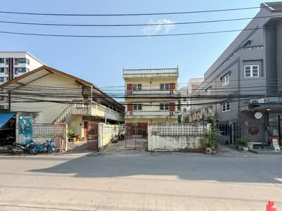 ขาย - อพาร์ทเม้นท์อ่าวอุดม แหลมฉบัง พร้อมบ้านเดี่ยว, ชลบุรี