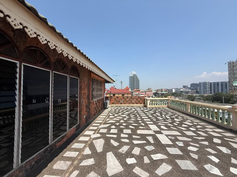 For Rent - Commercial building in Pattaya, located on the main road., Chon Buri (Pattaya)