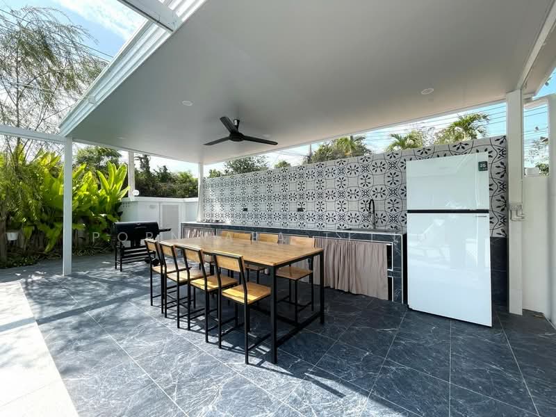 Spacious Pool Villa 5 Minutes to Jomtien Beach, Chon Buri (Pattaya), Na Kloe, Bang Lamung (Pattaya), Chon Buri (Pattaya), 5 Bedrooms, 512 sqm, Single Detached House For Sale, by Pornnapa Titloi, 500213214 - DDproperty.com