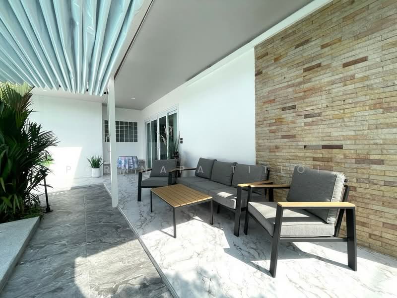 Spacious Pool Villa 5 Minutes to Jomtien Beach, Chon Buri (Pattaya), Na Kloe, Bang Lamung (Pattaya), Chon Buri (Pattaya), 5 Bedrooms, 512 sqm, Single Detached House For Sale, by Pornnapa Titloi, 500213214 - DDproperty.com