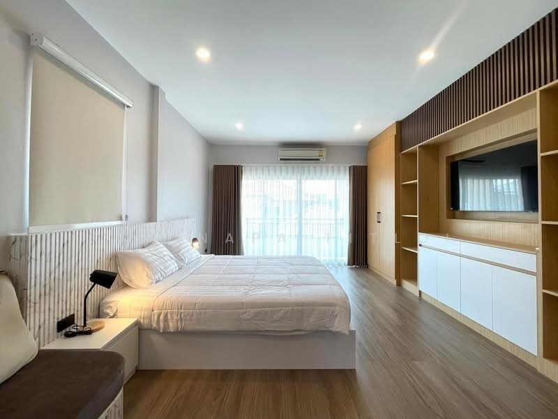 Spacious Pool Villa 5 Minutes to Jomtien Beach, Chon Buri (Pattaya), Na Kloe, Bang Lamung (Pattaya), Chon Buri (Pattaya), 5 Bedrooms, 512 sqm, Single Detached House For Sale, by Pornnapa Titloi, 500213214 - DDproperty.com