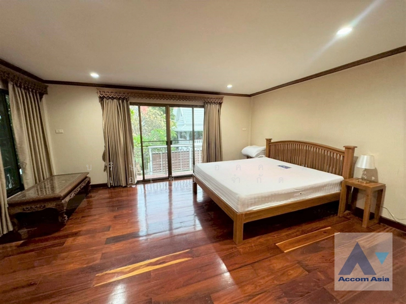 For Rent - 3 Bedrooms House for Rent in Sathorn, Bangkok near BTS Saint Louis - BTS Chong Nonsi at Oriental Sty, Bangkok