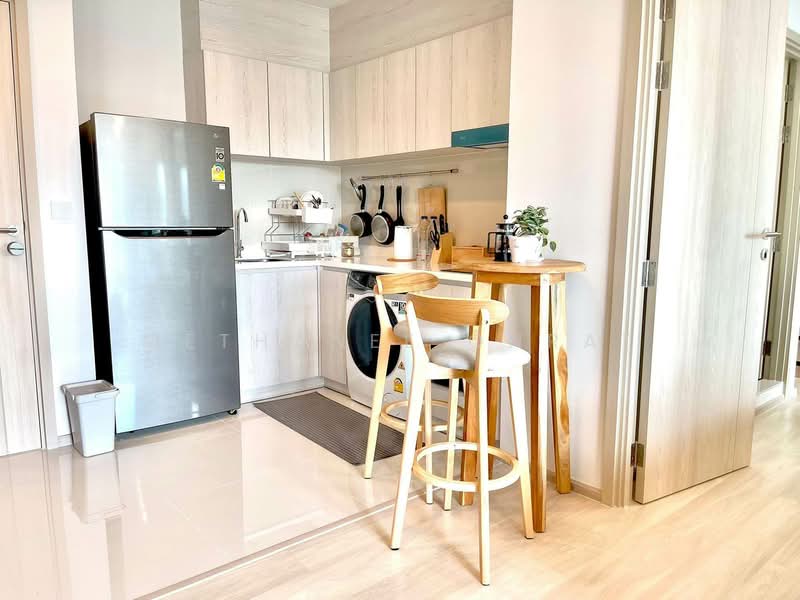 Life One Wireless, Bangkok, 1 Wireless Road, Lumphini, Pathum Wan, Bangkok, 2 Bedrooms, 63 sqm, Condo For Rent, by Methanee Onrat, 500213244 - DDproperty.com