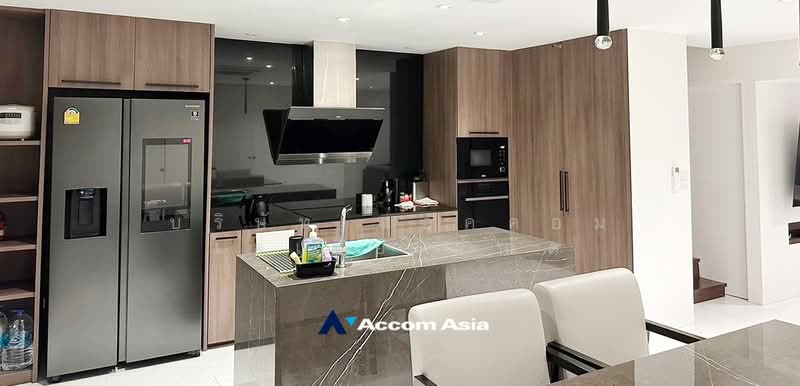 3 Bedrooms Townhouse for Rent in Sathorn, Bangkok near BRT Nararam 3, กรุงเทพ, คลองตันเหนือ, วัฒนา, กรุงเทพ, 290 ตร.ม., บ้านเดี่ยว ให้เช่า, โดย บริษัท แอคคอม เอเซีย จำกัด, 500213254 - DDproperty.com