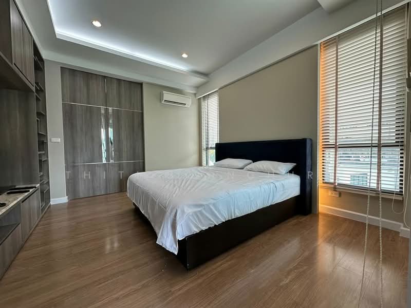 Bless Town Sukhumvit 50, Bangkok, Sukhumvit 50 Road, Phra Kanong, Khlong Toei, Bangkok, 3 Bedrooms, 300 sqm, Townhouse For Rent, by Thiti Boonchurn, 500213255 - DDproperty.com