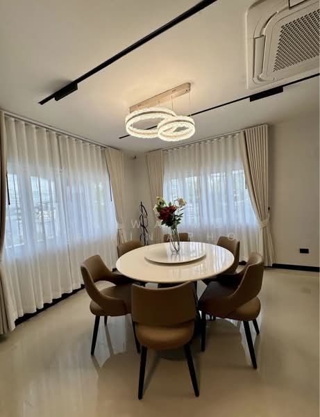 Large Pool Villa Pattaya, Chon Buri (Pattaya), Nong Pru, Bang Lamung (Pattaya), Chon Buri (Pattaya), 5 Bedrooms, 500 sqm, Villa For Sale, by Yaowaluck Sirinapho, 500213257 - DDproperty.com