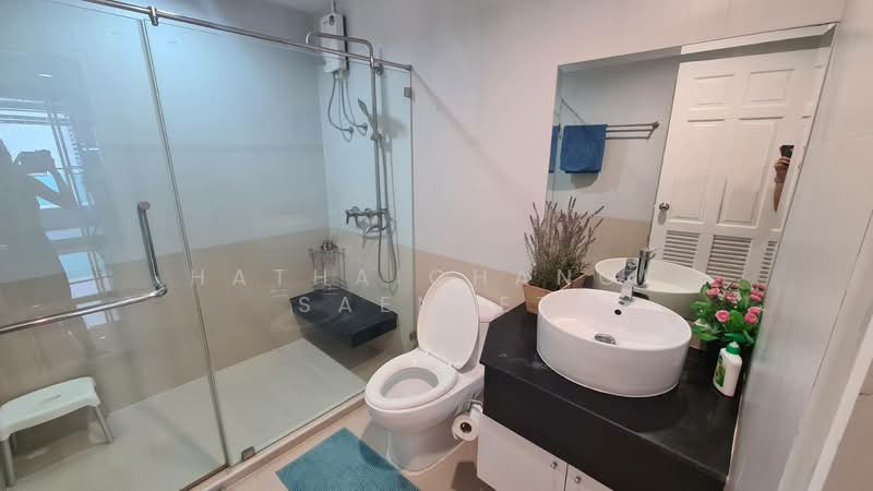 Sukhumvit Living Town, Bangkok, 299 Sukhumvit 21 Road, Khlongtoei Nua, Watthana, Bangkok, 2 Bedrooms, 80 sqm, Condo For Rent, by Hathaichanok Saenset, 500213260 - DDproperty.com