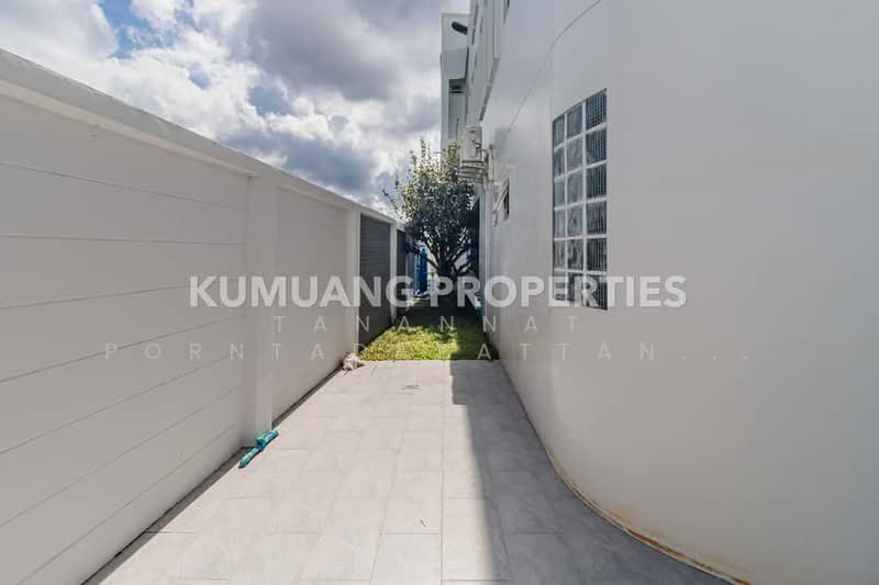 บ้านเดี่ยว 3 ชั้น สไตล์โมเดิร์น, Chiang Mai, San Phak Wan, Hang Dong, Chiang Mai, 8 Bedrooms, 550 sqm, Single Detached House For Sale, by Tanannat Porntadapattanayothin, 500213334 - DDproperty.com