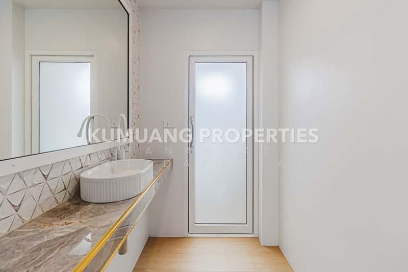 บ้านเดี่ยว 3 ชั้น สไตล์โมเดิร์น, Chiang Mai, San Phak Wan, Hang Dong, Chiang Mai, 8 Bedrooms, 550 sqm, Single Detached House For Sale, by Tanannat Porntadapattanayothin, 500213334 - DDproperty.com