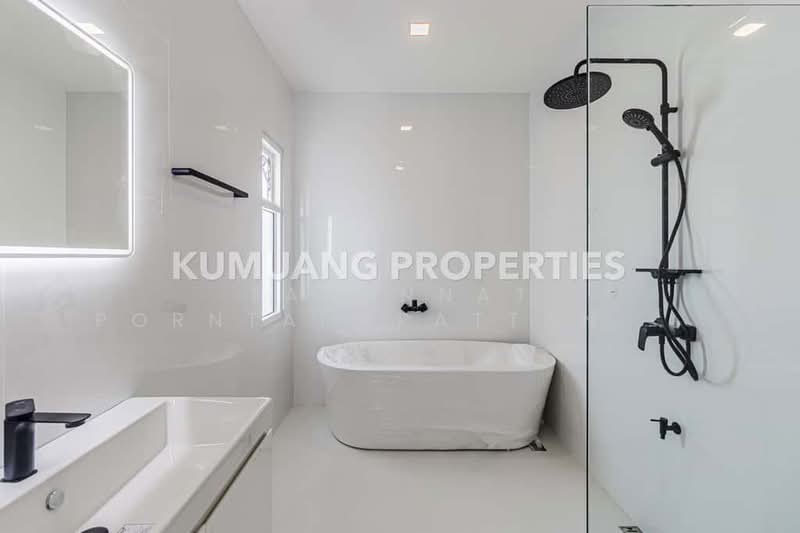 บ้านเดี่ยว 2 ชั้น สไตล์โมเดิร์น Arc, Chiang Mai, San Phak Wan, Hang Dong, Chiang Mai, 5 Bedrooms, 500 sqm, Single Detached House For Sale, by Tanannat Porntadapattanayothin, 500213337 - DDproperty.com