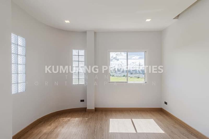 บ้านเดี่ยว 2 ชั้น สไตล์โมเดิร์น Arc, Chiang Mai, San Phak Wan, Hang Dong, Chiang Mai, 5 Bedrooms, 500 sqm, Single Detached House For Sale, by Tanannat Porntadapattanayothin, 500213337 - DDproperty.com