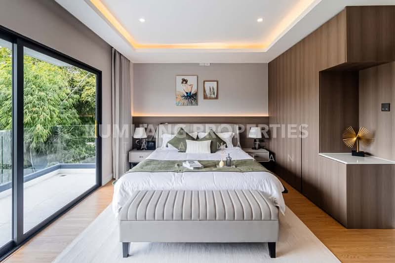 พูลวิลล่าหรู, Chiang Mai, Wat Khet, Muang Chiang Mai, Chiang Mai, 4 Bedrooms, 260 sqm, Single Detached House For Sale, by Tanannat Porntadapattanayothin, 500213339 - DDproperty.com