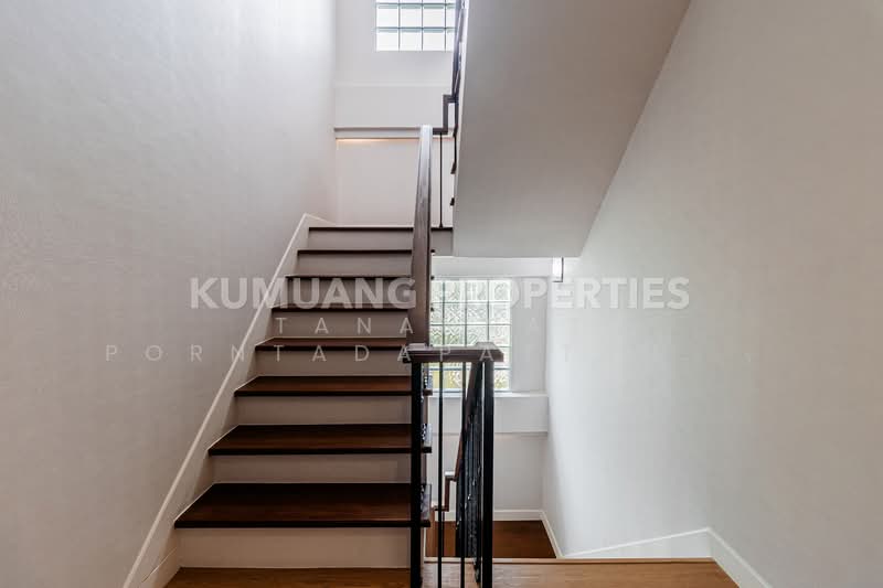 พูลวิลล่าหรู, Chiang Mai, Wat Khet, Muang Chiang Mai, Chiang Mai, 4 Bedrooms, 260 sqm, Single Detached House For Sale, by Tanannat Porntadapattanayothin, 500213339 - DDproperty.com