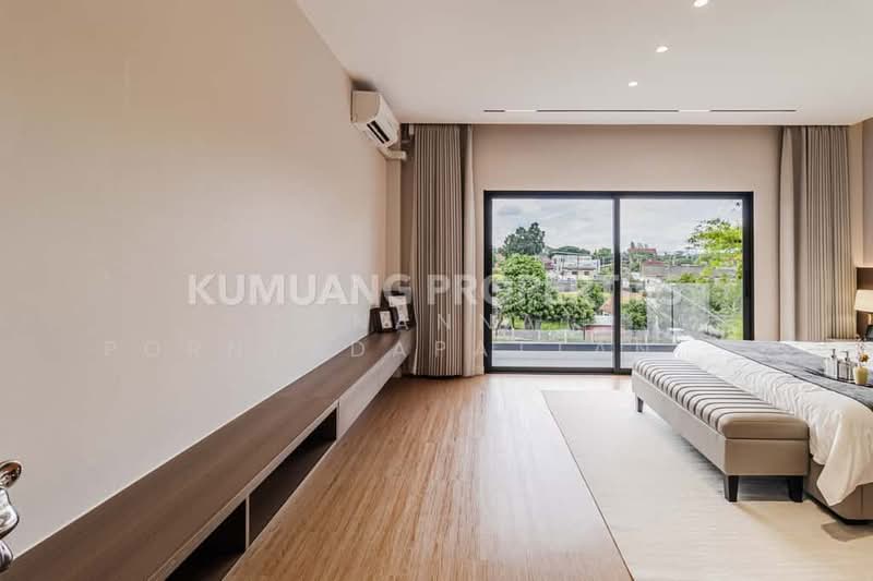 พูลวิลล่าหรู, Chiang Mai, Wat Khet, Muang Chiang Mai, Chiang Mai, 4 Bedrooms, 260 sqm, Single Detached House For Sale, by Tanannat Porntadapattanayothin, 500213339 - DDproperty.com