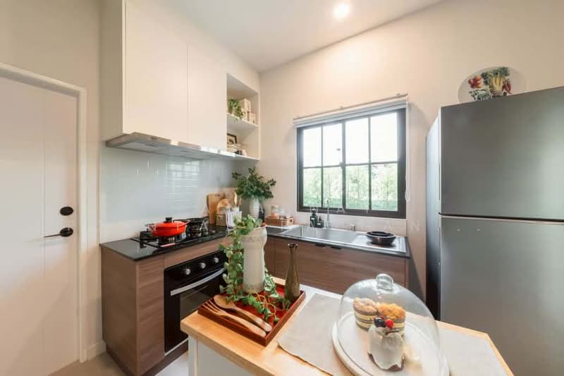 Graceland, Chiang Mai, Han Kaeo, Hang Dong, Chiang Mai, 4 Bedrooms, 265 sqm, Single Detached House For Sale, by Tanannat Porntadapattanayothin, 500213346 - DDproperty.com