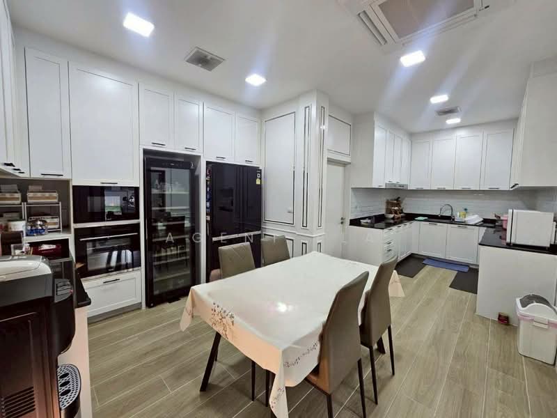 Bangkok Boulevard Srinakarin-Bangna : บางกอก บูเลอวาร์ด ศรีนครินทร์-บางนา, สมุทรปราการ, ถนน หนามแดง-บางพลี, บางแก้ว, บางพลี, สมุทรปราการ, 318 ตร.ม., บ้านเดี่ยว ขาย, โดย Agent Pla, 500213362 - DDproperty.com