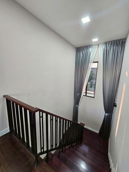 Bangkok Boulevard Srinakarin-Bangna, Samut Prakan, Nam Daeng-Bang Phli Road, Bang Kaeo, Bang Plee, Samut Prakan, 5 Bedrooms, 318 sqm, Single Detached House For Sale, by Agent Pla, 500213362 - DDproperty.com