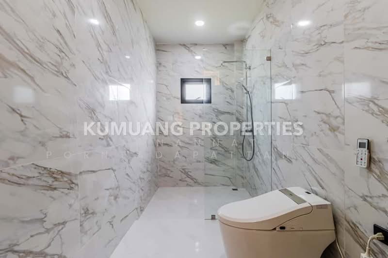 Pool Villa หรูใน โซนสันกำแพง, Chiang Mai, San Kamphaeng, San Kamphaeng, Chiang Mai, 4 Bedrooms, 306 sqm, Single Detached House For Sale, by Tanannat Porntadapattanayothin, 500213376 - DDproperty.com