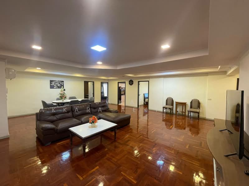 D.H.Grand Tower, Bangkok, Soi Prommit, Khlong Tan Nua, Watthana, Bangkok, 3 Bedrooms, 280 sqm, Condo For Rent, by Sakan Akkara-aektalin, 500213390 - DDproperty.com